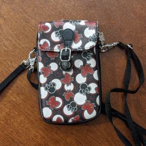NWOT Minnie Mouse phone purse! ♥️